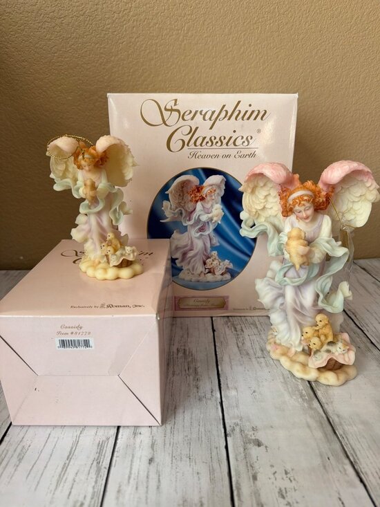 Roman, Inc Other - Seraphim Classics Cassidy Blessings from Above Figurine + Ornament Club Exclusiv